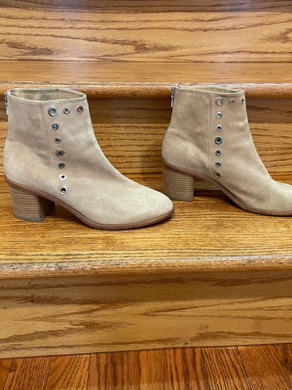 rag & bone Willow Sand Suede Grommet Ankle Boots 38.5